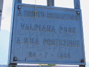 39 Valpiana pose...
